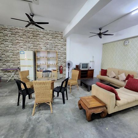Vintage Inn Malacca Esterno foto